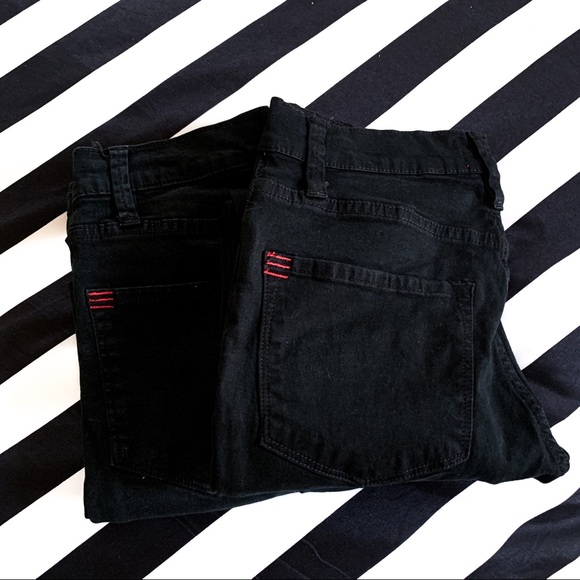 UO BDG Twig Ripped High Waist Black Jeans 27 - Picture 6 of 6